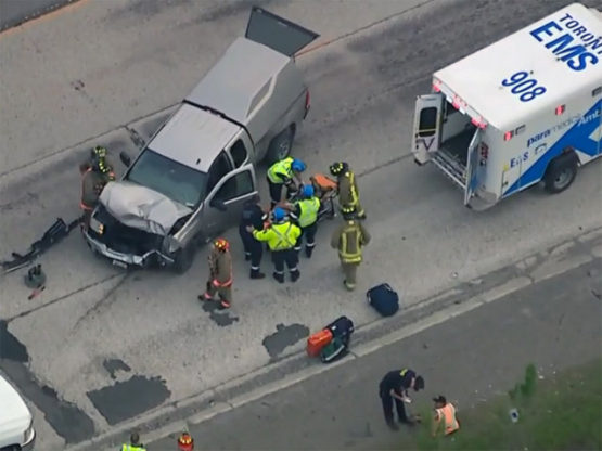 3 people injured in a car accident in Toronto